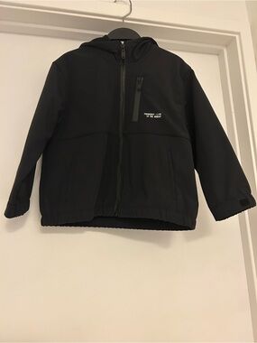 Zara kids  Black Hooded Zip light  Jacket NWT Size 5.